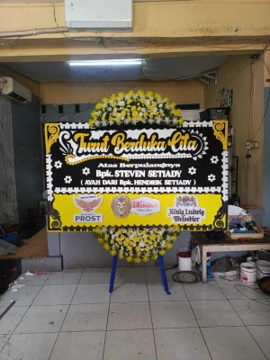 Papan Bunga di Cacaban Magelang Tengah